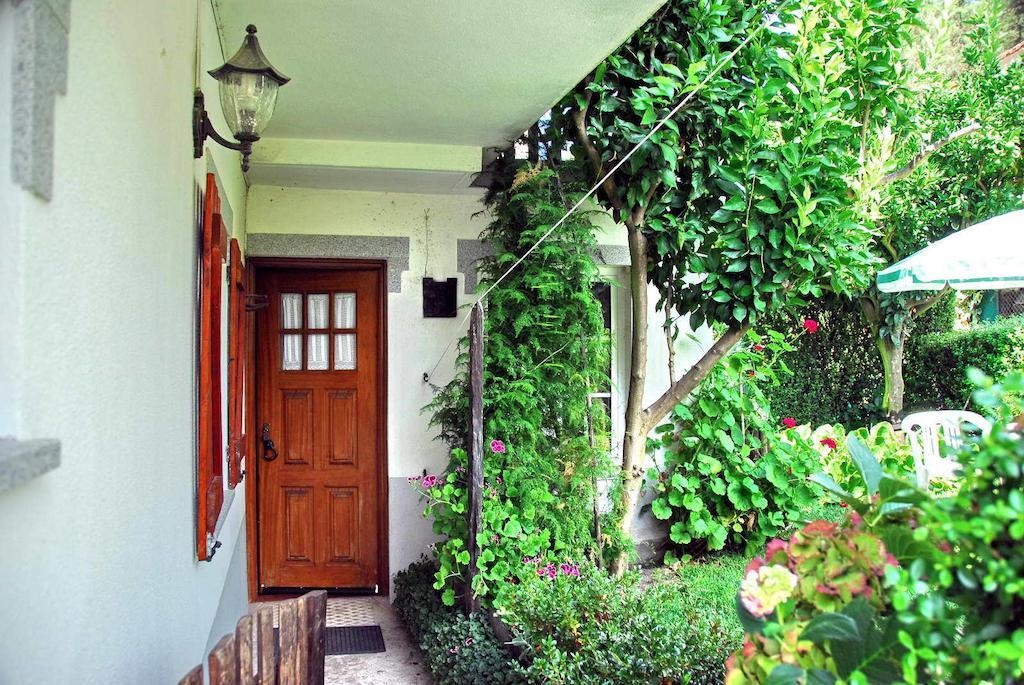 Casa Do Limoeiro 1 Villa Valezim Rum bild